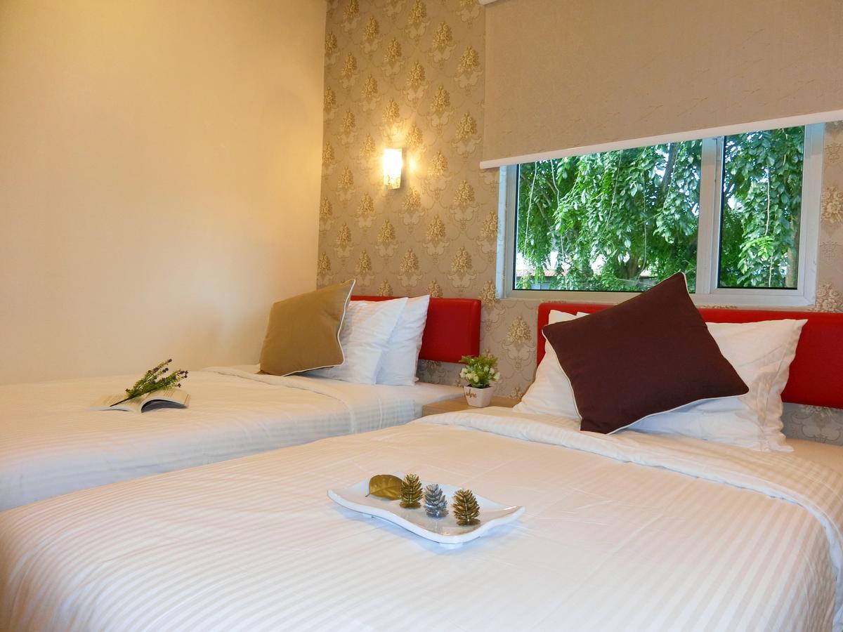 Carlsun Hotel Kulai Ngoại thất bức ảnh